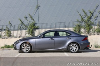 Lexus Ostatní modely IS 300h 300h 2,5 HEV F SPORT 2021