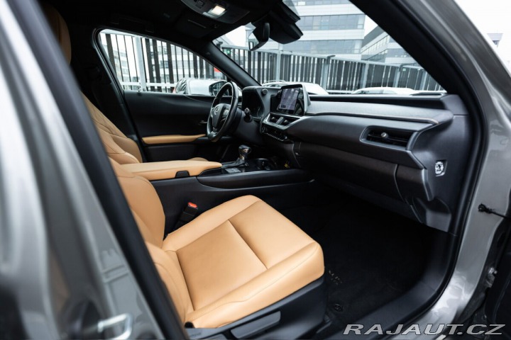 Lexus Ostatní modely UX 250h 250H 2,0 HEV F SPORT DESI 2023