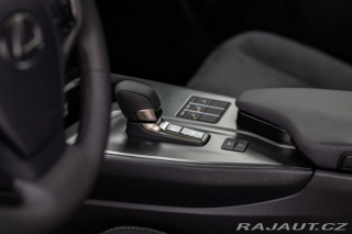Lexus Ostatní modely UX 300h 2,0 HEV BUSINESS TECH 2025