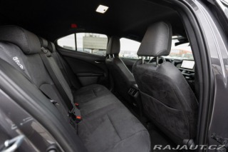 Lexus Ostatní modely UX 300h 2,0 HEV BUSINESS TECH 2025