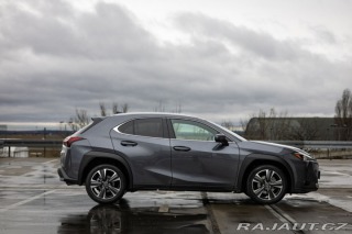 Lexus Ostatní modely UX 300h 2,0 HEV BUSINESS TECH 2025