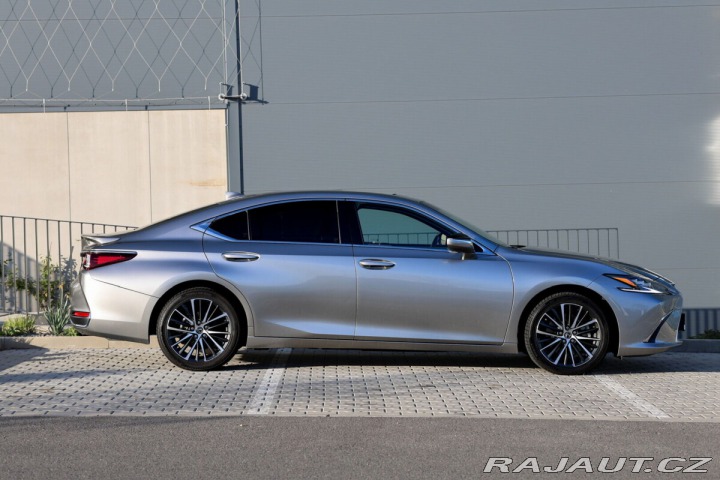 Lexus Ostatní modely ES 300h 300H 2,5 HEV PRESTIGE PLU 2024