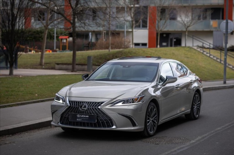 Lexus Ostatní modely ES 300h 300H 2,5 HEV LIMITED EDIT