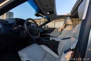Lexus Ostatní modely ES 300h 300H 2,5 HEV PRESTIGE PLU 2024
