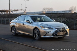 Lexus Ostatní modely ES 300h 300H 2,5 HEV PRESTIGE PLU 2024