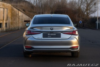 Lexus Ostatní modely ES 300h 300H 2,5 HEV PRESTIGE PLU 2024