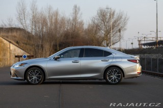 Lexus Ostatní modely ES 300h 300H 2,5 HEV PRESTIGE PLU 2024