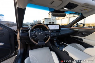 Lexus Ostatní modely ES 300h 300H 2,5 HEV PRESTIGE PLU 2024