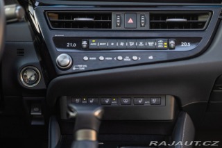 Lexus Ostatní modely ES 300h 300H 2,5 HEV PRESTIGE PLU 2024
