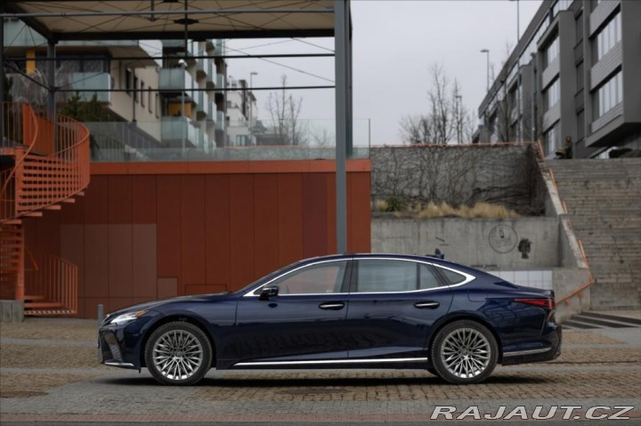 Lexus Ostatní modely LS 500h 500H HEV 3,5 PRESTIGE 2025