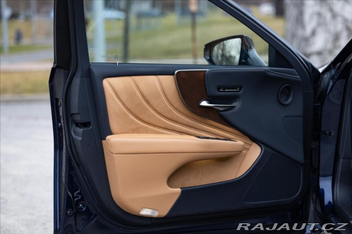 Lexus Ostatní modely LS 500h 500H HEV 3,5 PRESTIGE 2025