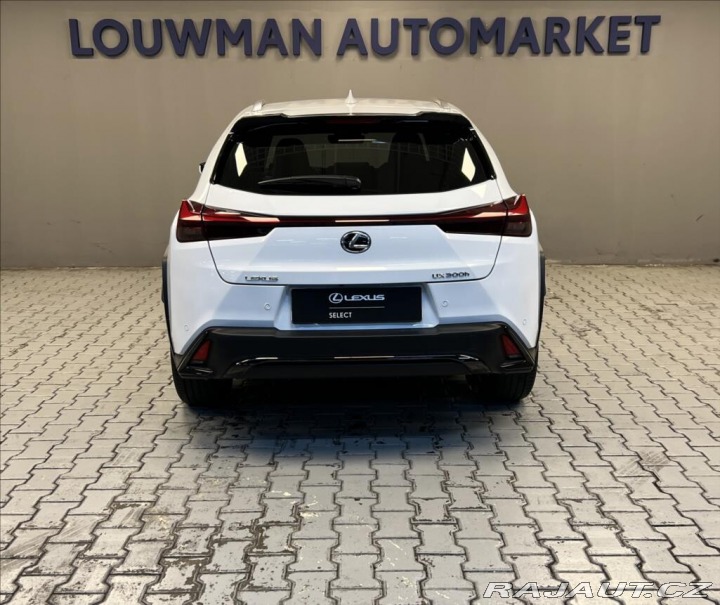 Lexus Ostatní modely UX 300h 300h 2,0 HEV F SPORT DESI 2024