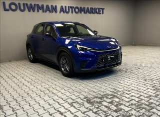Lexus Ostatní modely LBX 1,5 HEV COMFORT PLUS 2025