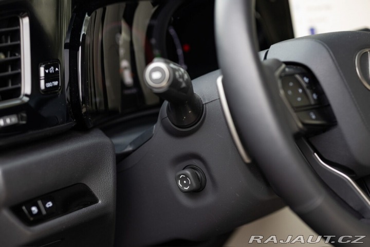 Lexus Ostatní modely NX 450h plus 450H 2.5 PHEV LUXURY 2025