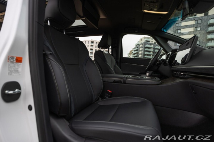 Lexus Ostatní modely LM 350h 350H 2,5 HEV LUXURY 7 MÍS 2025