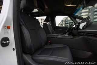 Lexus Ostatní modely LM 350h 350H 2,5 HEV LUXURY 7 MÍS 2025