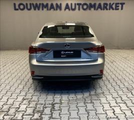 Lexus Ostatní modely IS 300h 300H 2,5 HEV F SPORT 2020