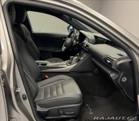 Lexus Ostatní modely IS 300h 300H 2,5 HEV F SPORT 2020