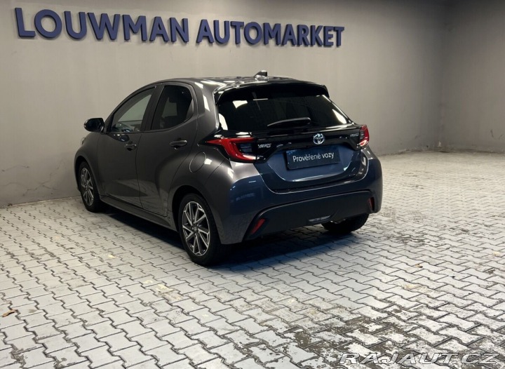 Toyota Yaris 1,5 Hybrid AT COMFORT STY 2022