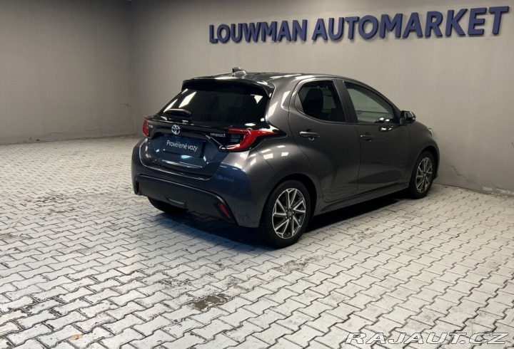 Toyota Yaris 1,5 Hybrid AT COMFORT STY 2022