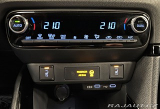 Toyota Yaris 1,5 Hybrid AT EXECUTIVE 2025
