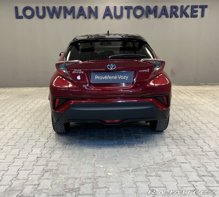 Toyota C-HR 1,8 Hybrid AT Selection 2018