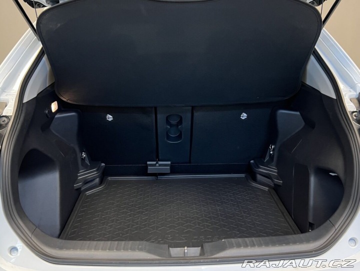 Toyota Yaris Cross 1,5 Hybrid AT Executive 2023