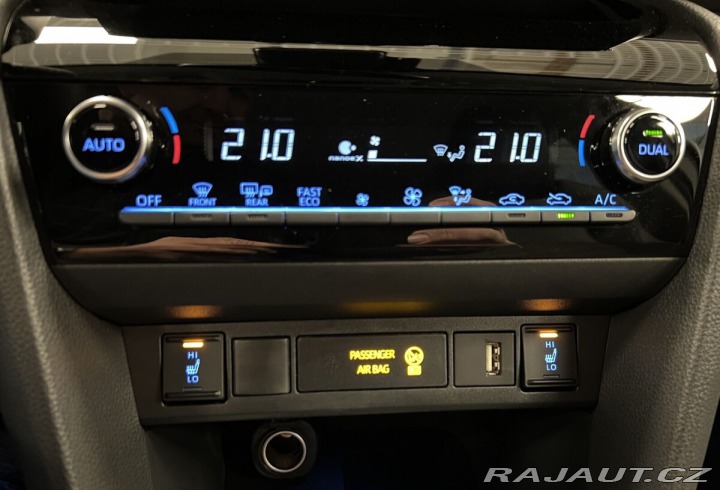 Toyota Yaris Cross 1,5 Hybrid AT Executive 2023