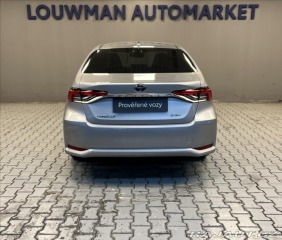 Toyota Corolla 1,8 Hybrid AT Executive 2023
