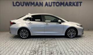 Toyota Corolla 1,8 Hybrid AT STYLE  SD 2024