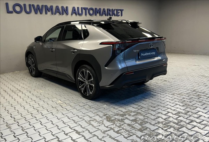 Toyota bZ4X Executive AWD 2024