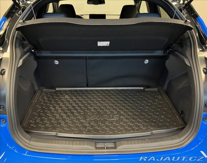 Toyota Yaris 1,5 Hybrid AT PREMIERE ED 2025