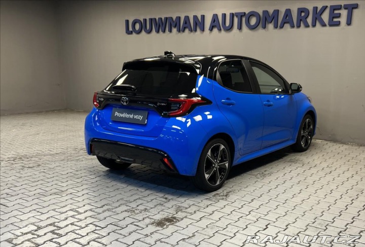 Toyota Yaris 1,5 Hybrid AT PREMIERE ED 2025