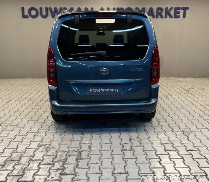 Toyota ProAce City Verso 1,5 D 8AT VIP L1 2024