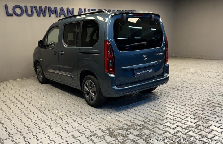 Toyota ProAce City Verso 1,5 D 8AT VIP L1 2024