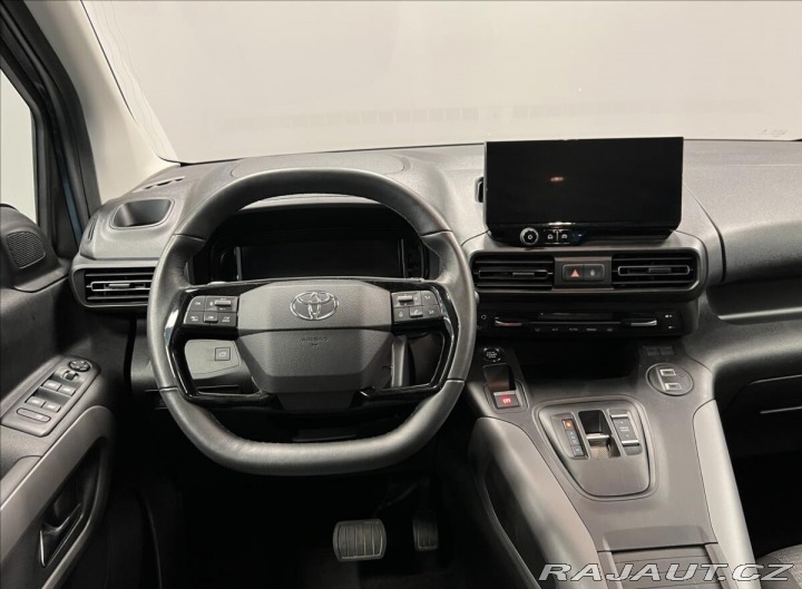 Toyota ProAce City Verso 1,5 D 8AT VIP L1 2024