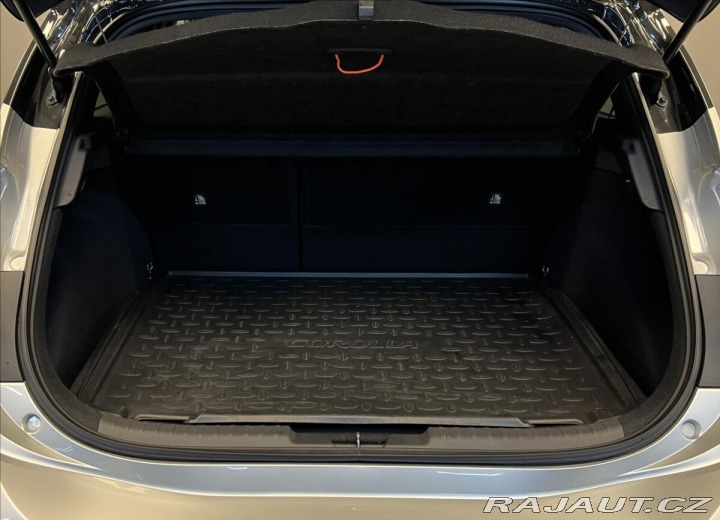Toyota Corolla 2,0 Hybrid AT SELECTION 2019