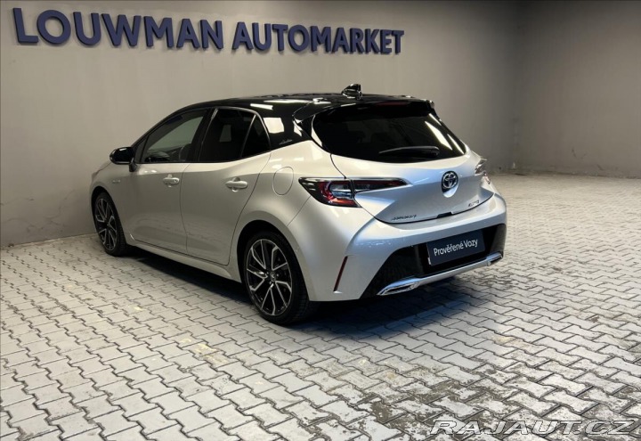 Toyota Corolla 2,0 Hybrid AT SELECTION 2019