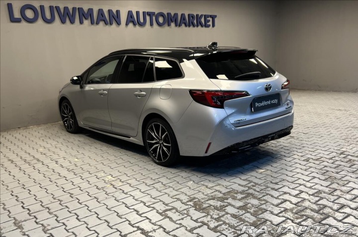 Toyota Corolla 2,0 Hybrid AT GR SPORT  T 2023