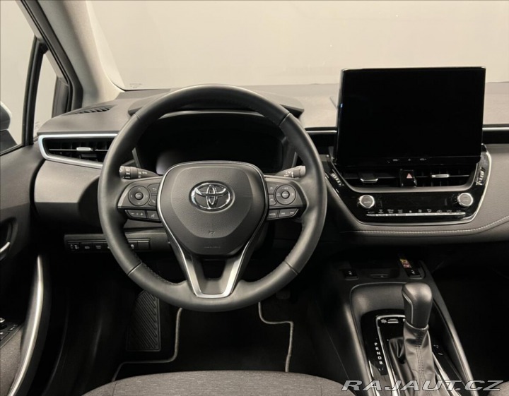 Toyota Corolla 1,8 Hybrid AT STYLE SD 2025