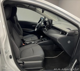 Toyota Corolla 1,8 Hybrid AT STYLE  SD 2025