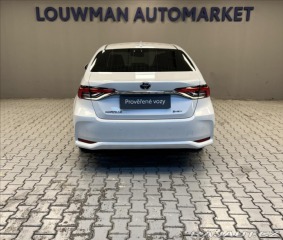 Toyota Corolla 1,8 Hybrid AT STYLE  SD 2025