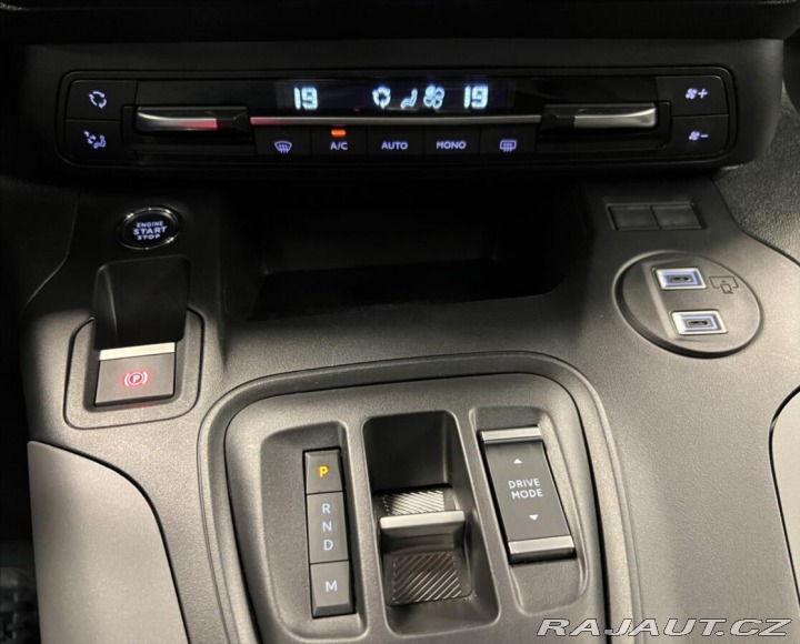 Toyota ProAce City Verso 1,5 D 8AT VIP L1 2024