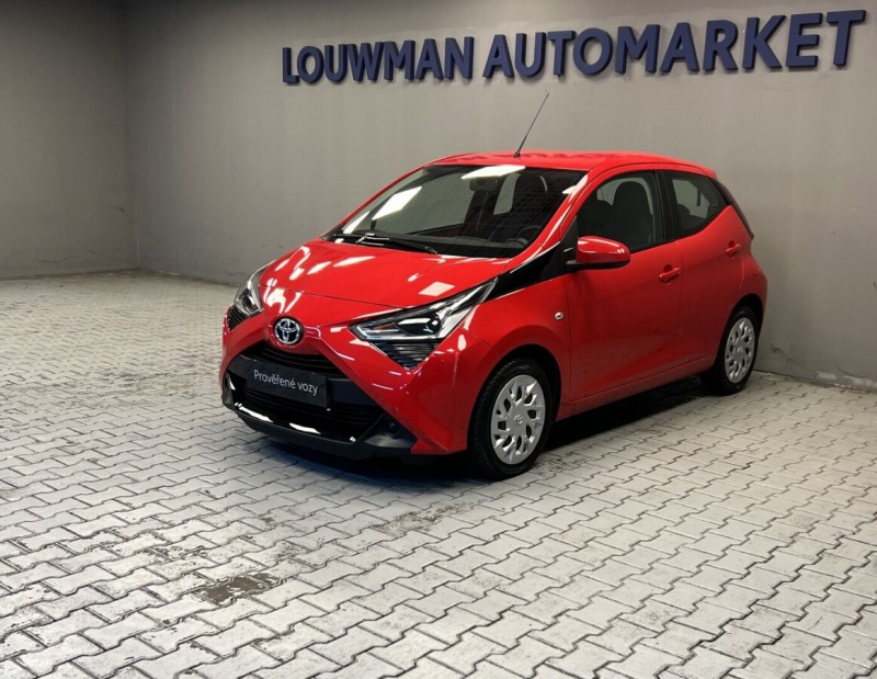 Toyota Aygo 1,0i AT X-play