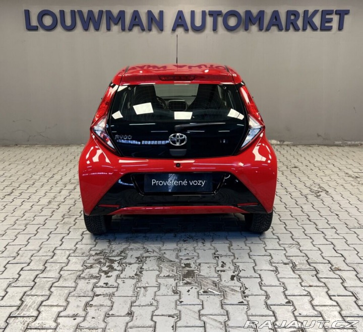 Toyota Aygo 1,0i AT X-play 2021