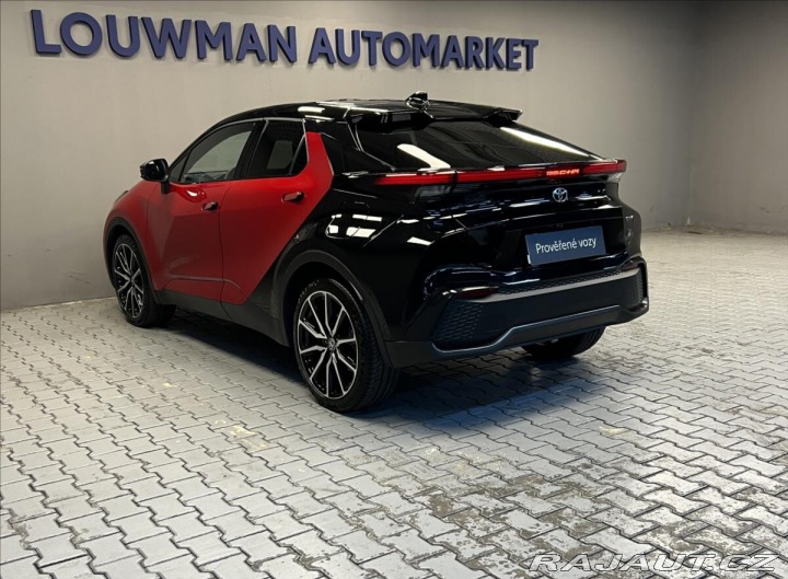Toyota C-HR 2,0 HEV GR SPORT PREMIERE 2024