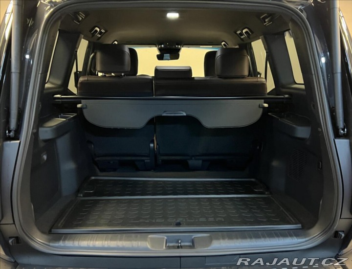 Toyota Land Cruiser 2,8 AT INVINCIBLE 2025