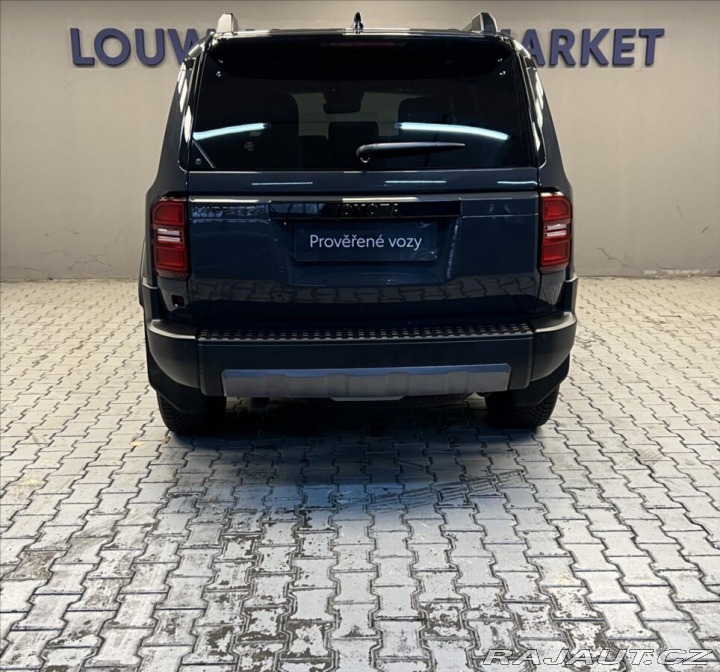 Toyota Land Cruiser 2,8 AT INVINCIBLE 2025