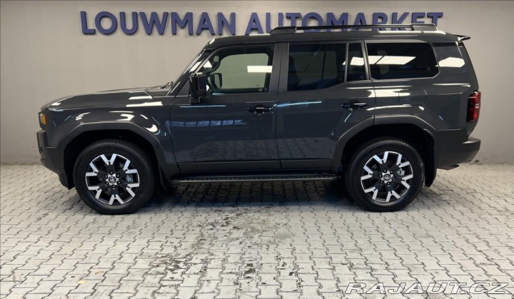 Toyota Land Cruiser 2,8 AT INVINCIBLE 2025