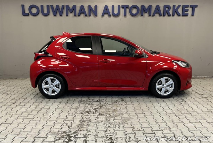 Toyota Yaris 1,5 Hybrid AT Style 2024